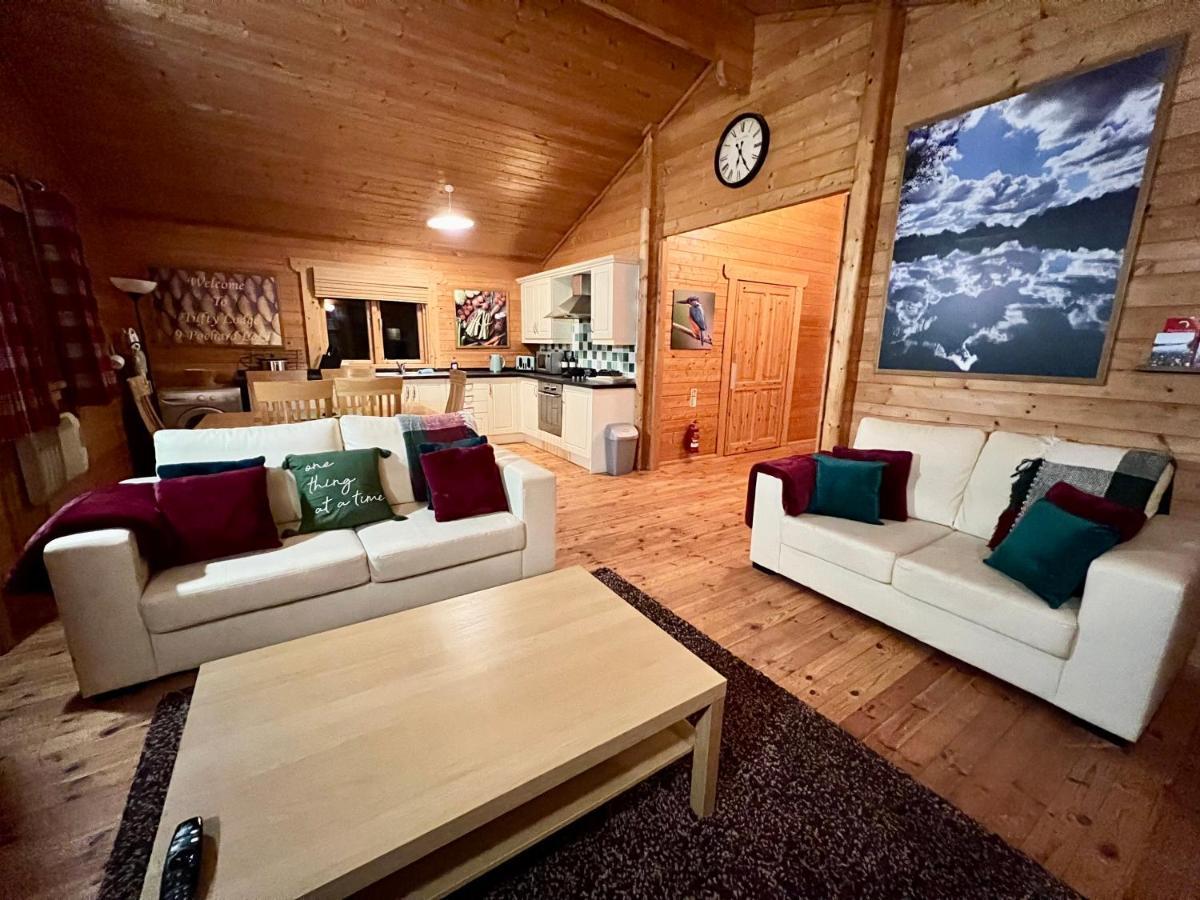 Tufty Lodge, Lake Pochard Lodge 9 South Cerney Bagian luar foto